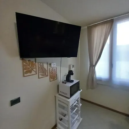 La Casa Di Leo Apartamento *